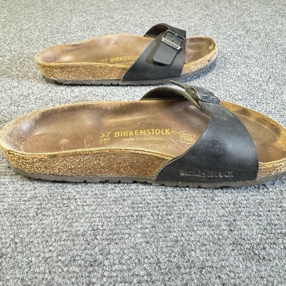 Birkenstock Black Sandals EU 37 (US 6-6.5) - Picture 3 of 6